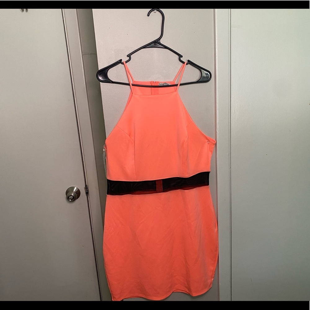 Short dress